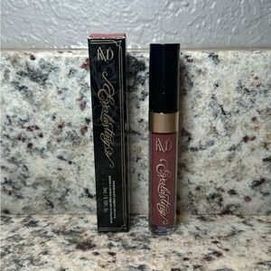 Kat Von D Queen of Poisons Liquid Lipstick